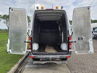 Voertuigafbeelding 11