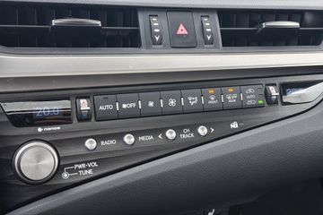 Voertuigafbeelding 30