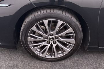 Voertuigafbeelding 6