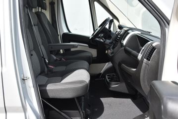 Voertuigafbeelding 8