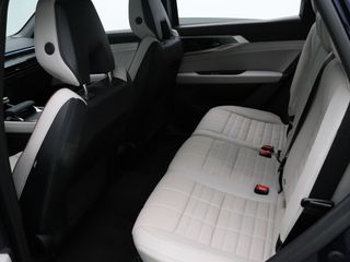 Voertuigafbeelding 35