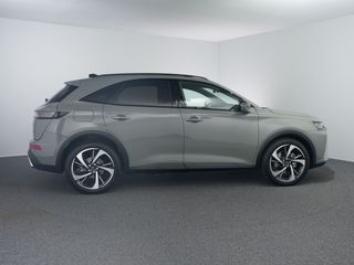 Voertuigafbeelding 13