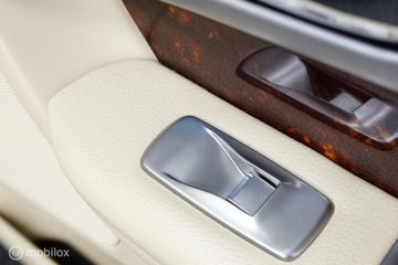 Voertuigafbeelding 42