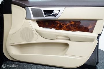 Voertuigafbeelding 43