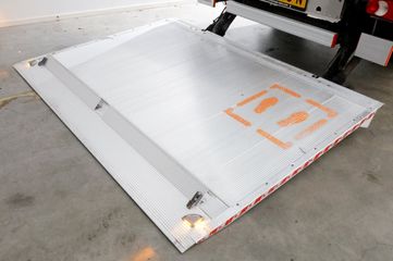 Voertuigafbeelding 6