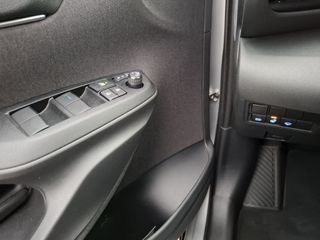 Voertuigafbeelding 8