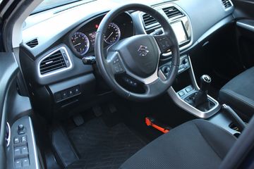 Voertuigafbeelding 3