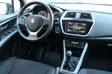 Voertuigafbeelding 5