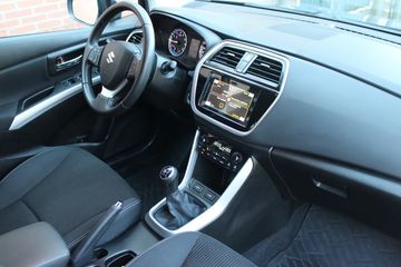 Voertuigafbeelding 7