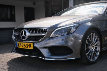 Voertuigafbeelding 8