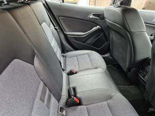 Voertuigafbeelding 35