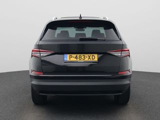 Voertuigafbeelding 4