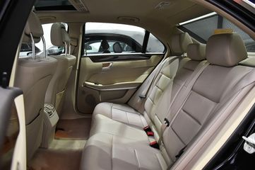 Voertuigafbeelding 8