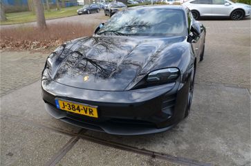 Voertuigafbeelding 4