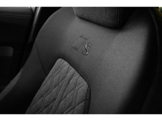 Voertuigafbeelding 33