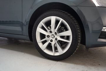 Voertuigafbeelding 28