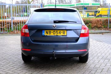 Voertuigafbeelding 7