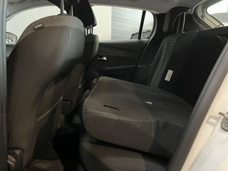 Voertuigafbeelding 38