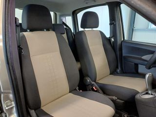 Voertuigafbeelding 6