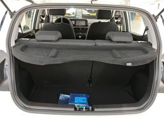 Voertuigafbeelding 4