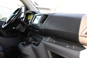 Voertuigafbeelding 12