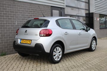 Voertuigafbeelding 4