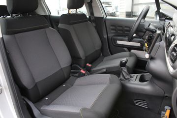 Voertuigafbeelding 9