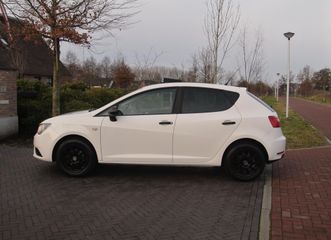 Voertuigafbeelding 6