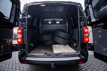 Voertuigafbeelding 9