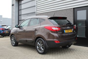 Voertuigafbeelding 6