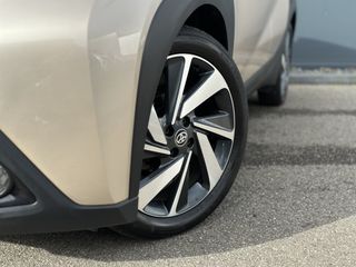 Voertuigafbeelding 8