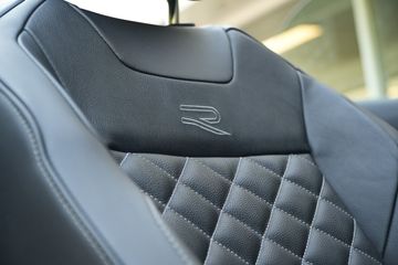 Voertuigafbeelding 7