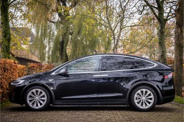 Voertuigafbeelding 2