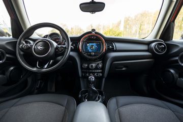 Voertuigafbeelding 16