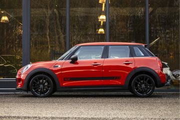 Voertuigafbeelding 7