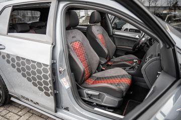 Voertuigafbeelding 26