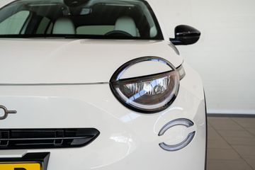 Voertuigafbeelding 2