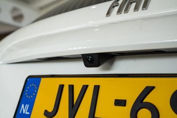 Voertuigafbeelding 8