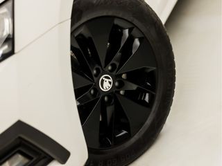 Voertuigafbeelding 14