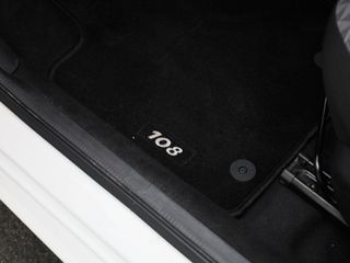 Voertuigafbeelding 23