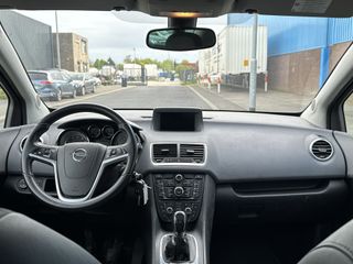 Voertuigafbeelding 6