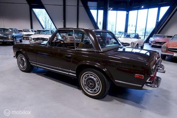 Voertuigafbeelding 6