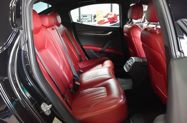 Voertuigafbeelding 11