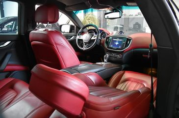 Voertuigafbeelding 7