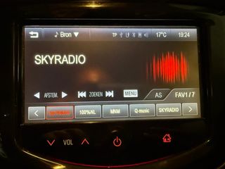 Voertuigafbeelding 12