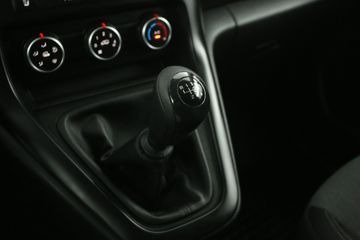 Voertuigafbeelding 18