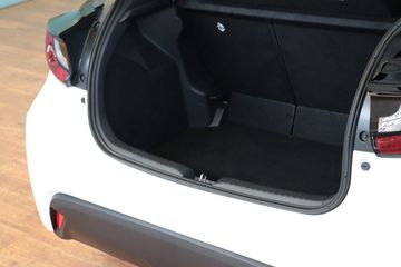 Voertuigafbeelding 4