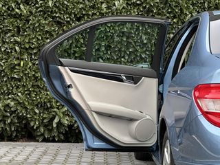 Voertuigafbeelding 37