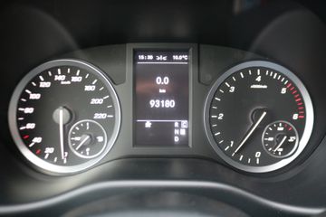 Voertuigafbeelding 19