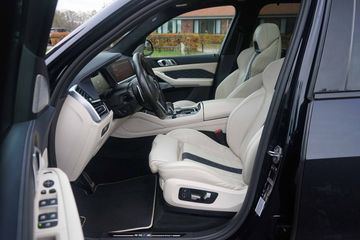 Voertuigafbeelding 16